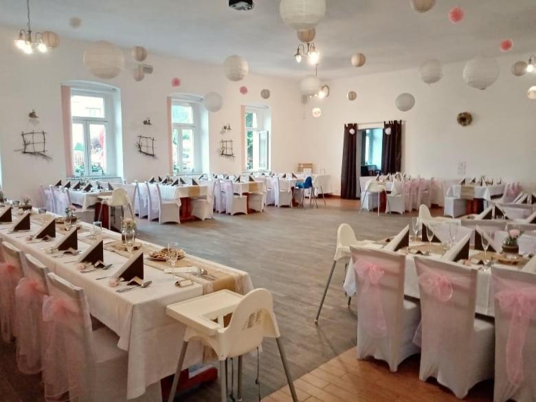 Penzion Pivovar Podlesi Pribram Luaran gambar
