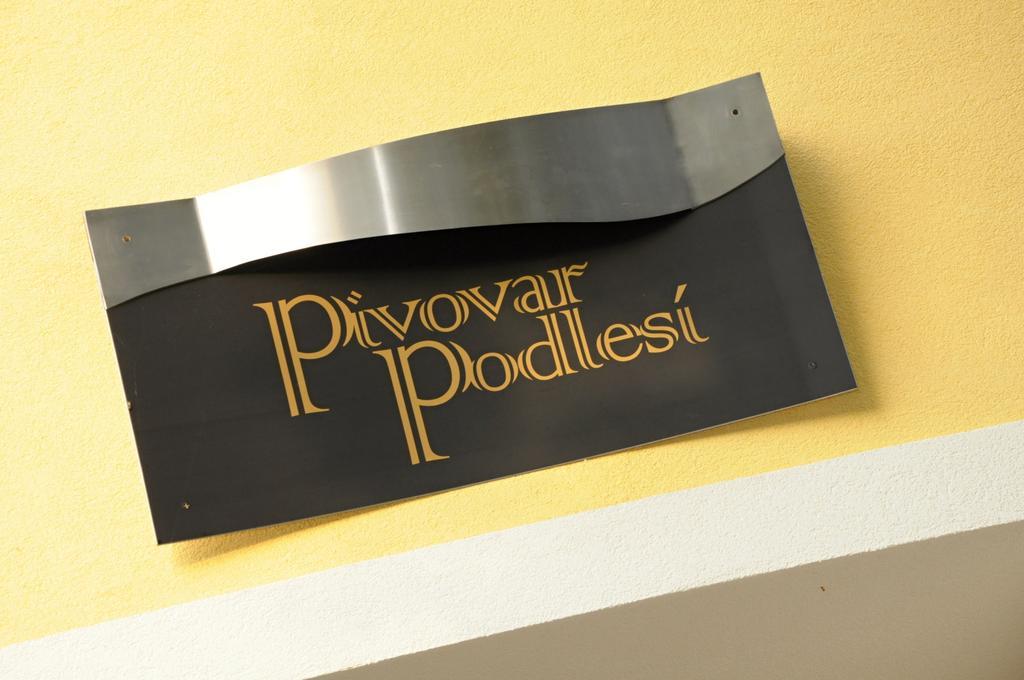 Penzion Pivovar Podlesi Pribram Luaran gambar