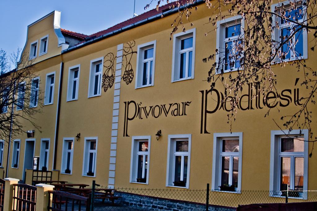 Penzion Pivovar Podlesi Pribram Luaran gambar